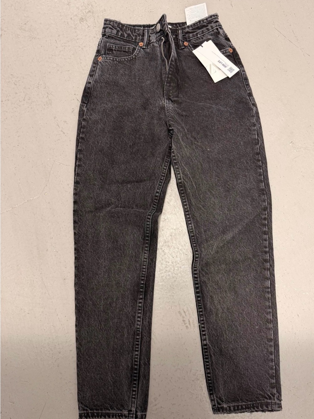 NWT Zara women’s mom xs 34 eur USA 2 Black Washed High-Rise Jeans